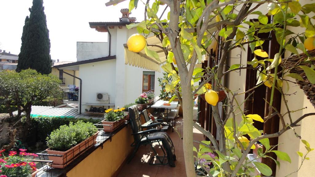 Touristic Apartment "Agata" Sirmione Zimmer foto