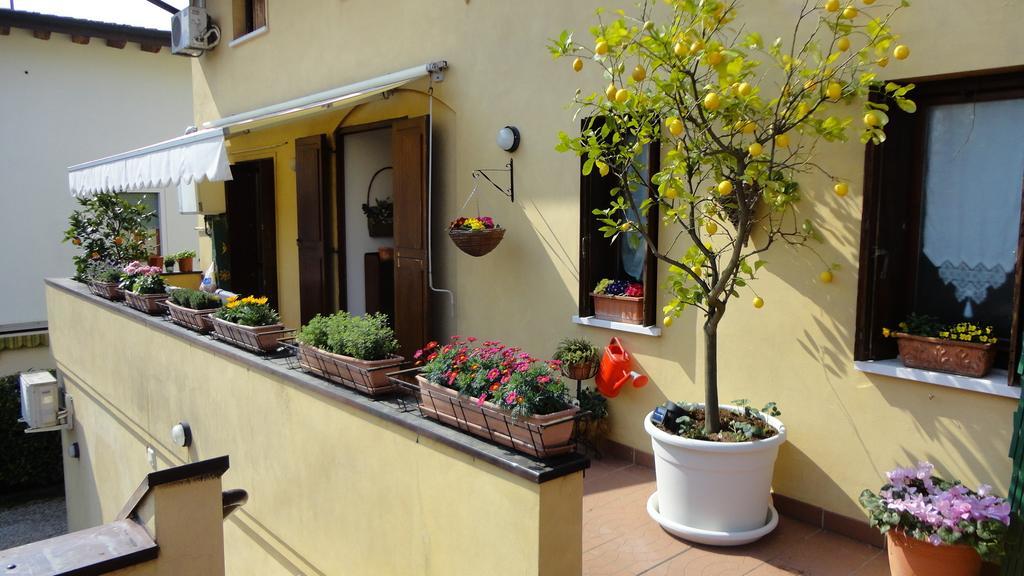 Touristic Apartment "Agata" Sirmione Zimmer foto
